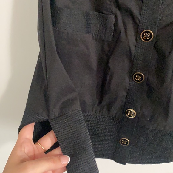 Bebe black button down dress with belt. Gold detail on buttons and belt. - Picture 4 of 6